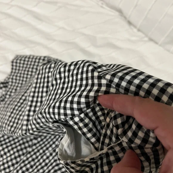 Sold - Picture 3 of 3